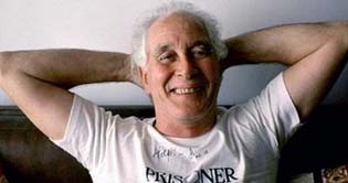 Ronnie Biggs 'Great Train Robber' Freed from Jail